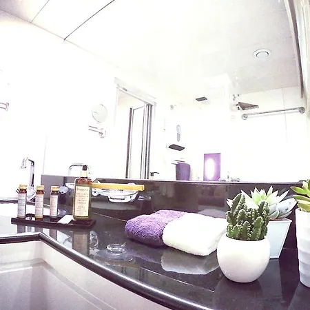 With 4 Bedrooms In With Furnished Terrace And Wifi Σπίτι διακοπών *